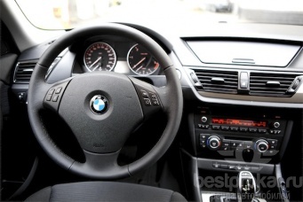 Обзор автомобиля BMW X1, который появится в прокате