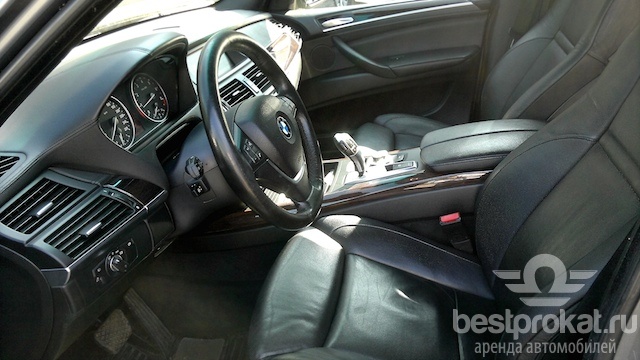 салон BMW X5 E70